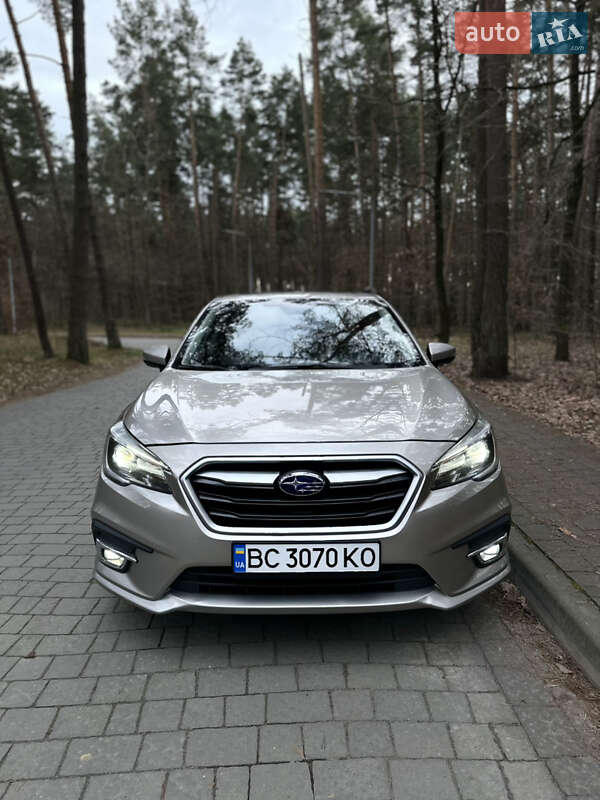 Седан Subaru Legacy 2017 в Львові