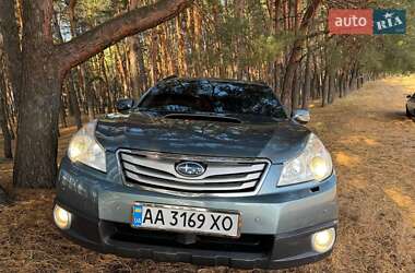 Универсал Subaru Legacy 2011 в 
