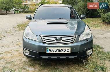 Универсал Subaru Legacy 2011 в 