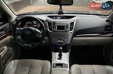 Седан Subaru Legacy 2014 в Киеве