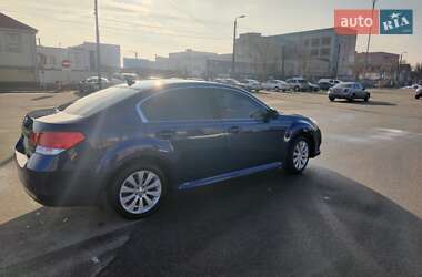 Седан Subaru Legacy 2010 в Києві