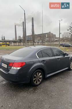 Седан Subaru Legacy 2012 в 