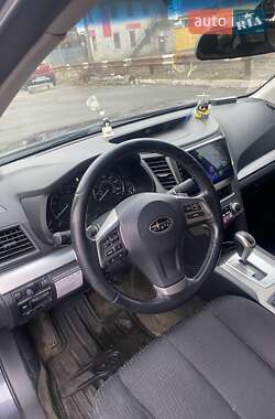Седан Subaru Legacy 2012 в 