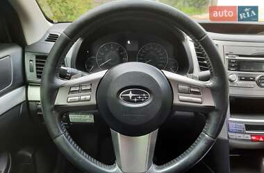 Седан Subaru Legacy 2010 в 