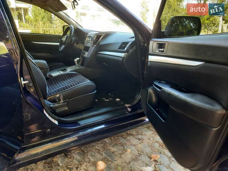 Седан Subaru Legacy 2010 в Одессе