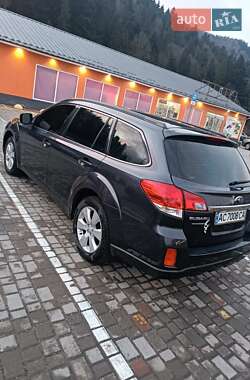 Универсал Subaru Legacy 2012 в Сколе