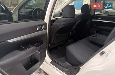 Универсал Subaru Legacy 2012 в 