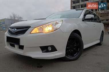 Универсал Subaru Legacy 2012 в 