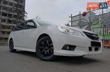 Универсал Subaru Legacy 2012 в 
