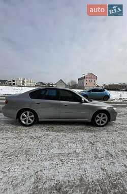 Седан Subaru Legacy 2007 в Києві