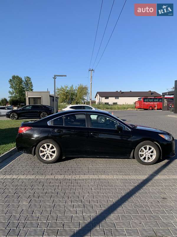 Седан Subaru Legacy 2016 в Ивано-Франковске