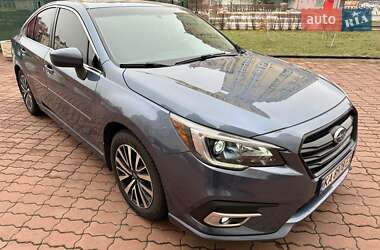 Седан Subaru Legacy 2017 в Киеве