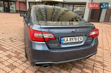 Седан Subaru Legacy 2017 в Киеве