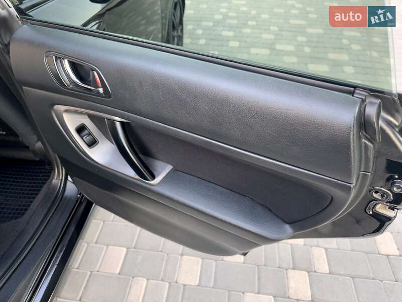 Седан Subaru Legacy 2006 в Одессе фото 64 Седан Subaru Legacy 2006 в Одессе