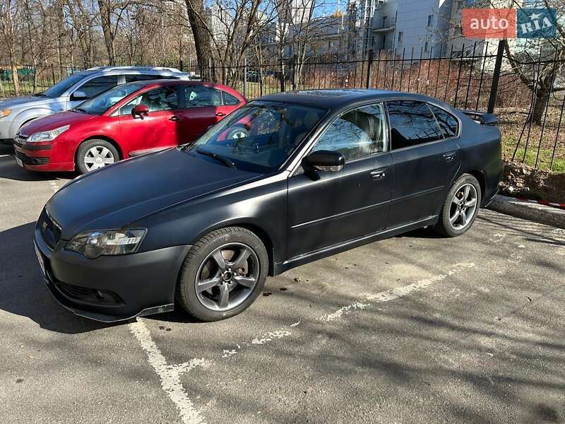 Седан Subaru Legacy 2003 в Киеве