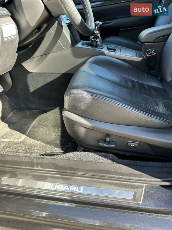 Универсал Subaru Legacy 2011 в Кривом Роге