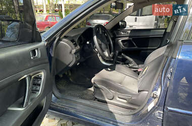 Седан Subaru Legacy 2004 в 