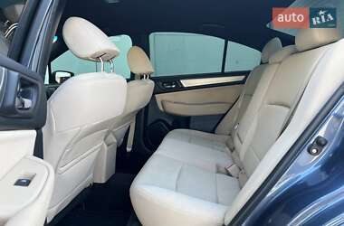 Седан Subaru Legacy 2014 в 