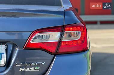 Седан Subaru Legacy 2014 в 