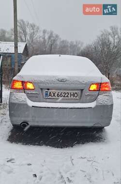 Седан Subaru Legacy 2013 в 