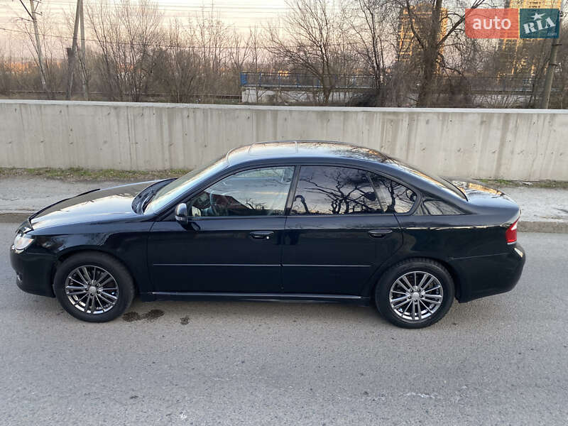 Седан Subaru Legacy 2007 в Дніпрі
