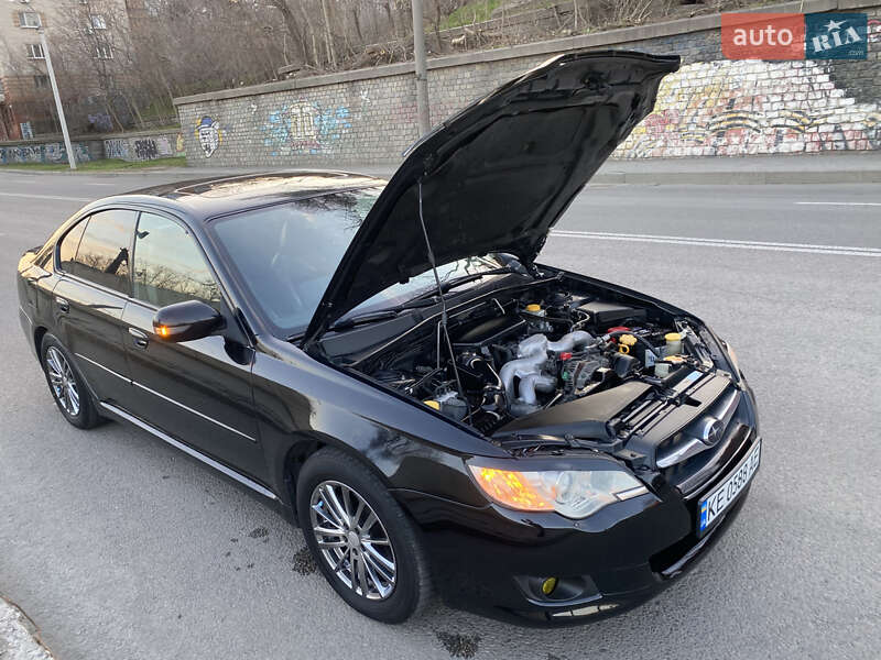 Седан Subaru Legacy 2007 в Дніпрі