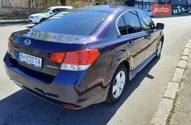 Седан Subaru Legacy 2010 в 