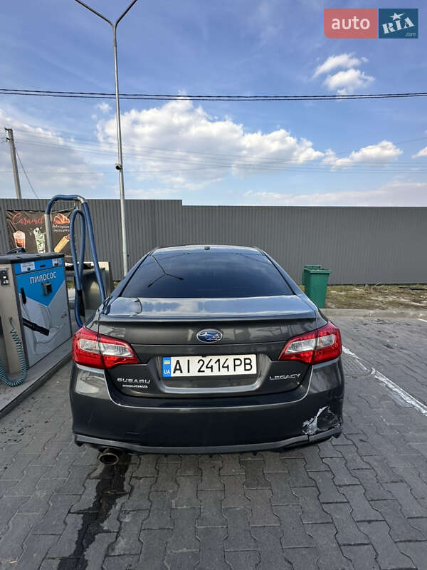 Седан Subaru Legacy 2018 в Киеве