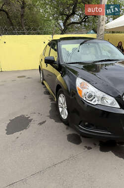Седан Subaru Legacy 2012 в 