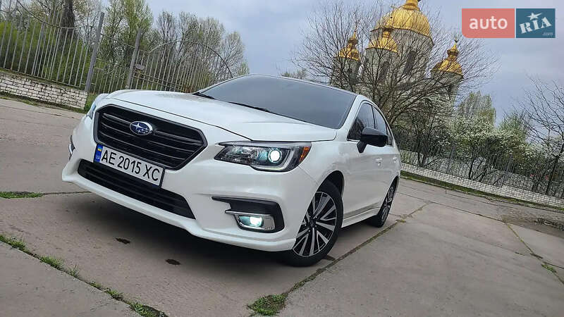 Седан Subaru Legacy 2018 в Дніпрі