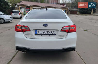 Седан Subaru Legacy 2018 в 