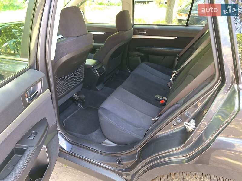 Універсал Subaru Legacy 2009 в Харкові
