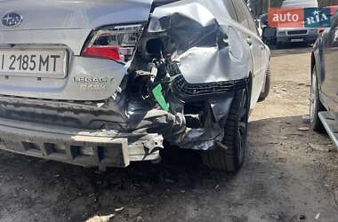 Седан Subaru Legacy 2014 в Киеве
