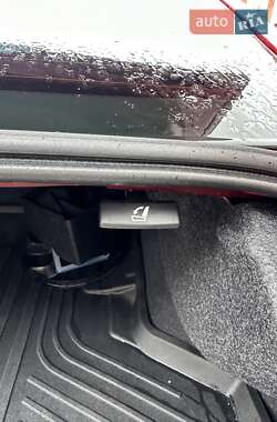 Седан Subaru Legacy 2020 в 