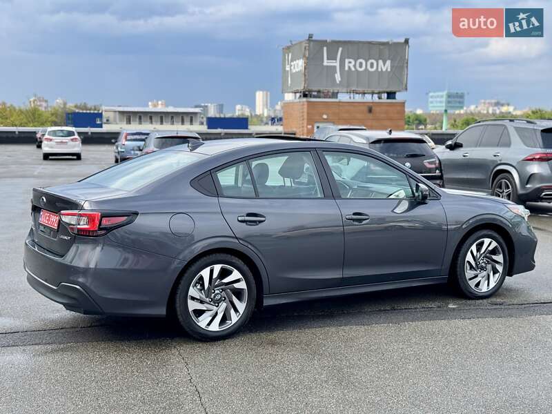 Седан Subaru Legacy 2023 в Киеве