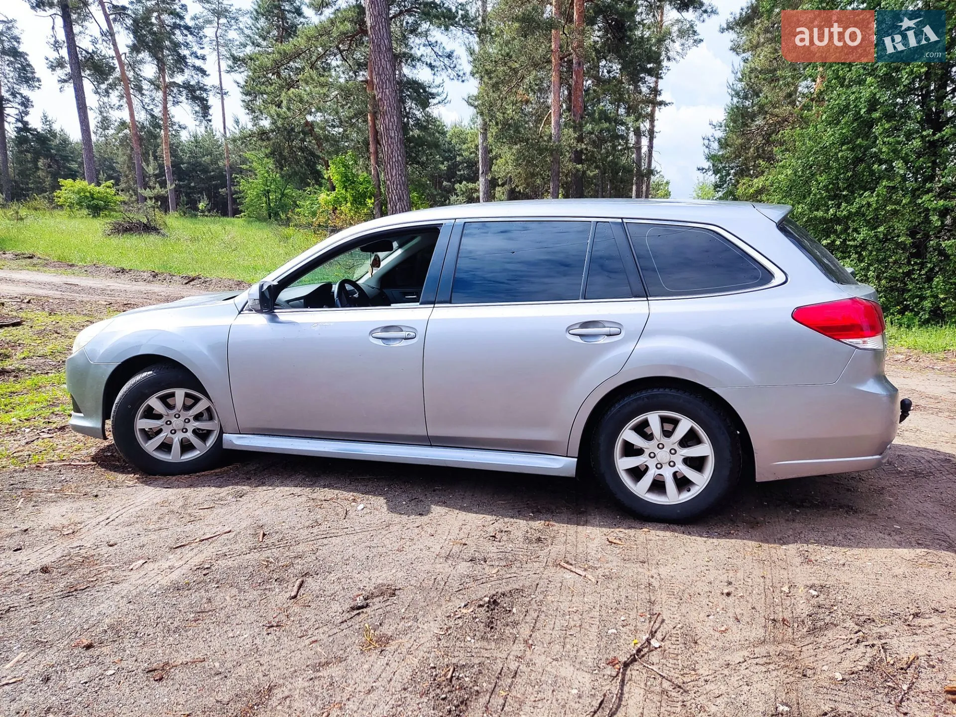 2010 Subaru Legacy - мініатюра 3
