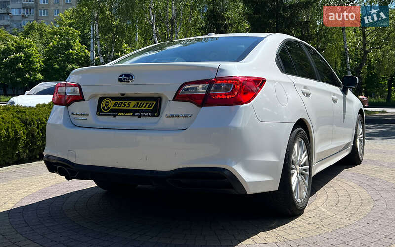 Седан Subaru Legacy 2018 в Львове