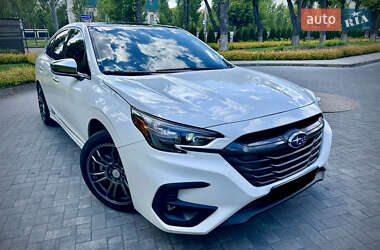 Седан Subaru Legacy 2022 в Киеве