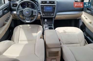 Седан Subaru Legacy 2018 в 
