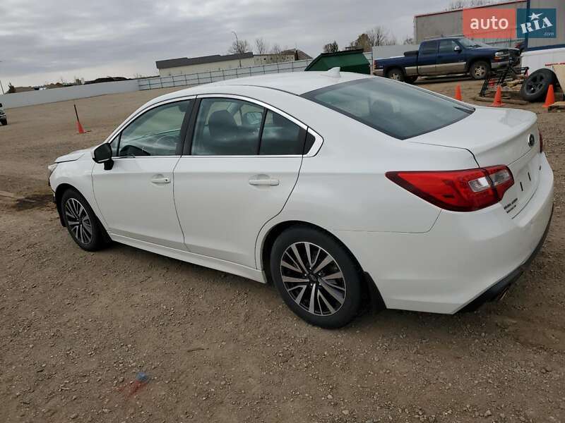 Седан Subaru Legacy 2018 в Львове