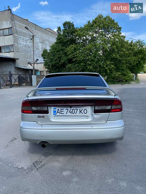 Седан Subaru Legacy 2000 в Днепре