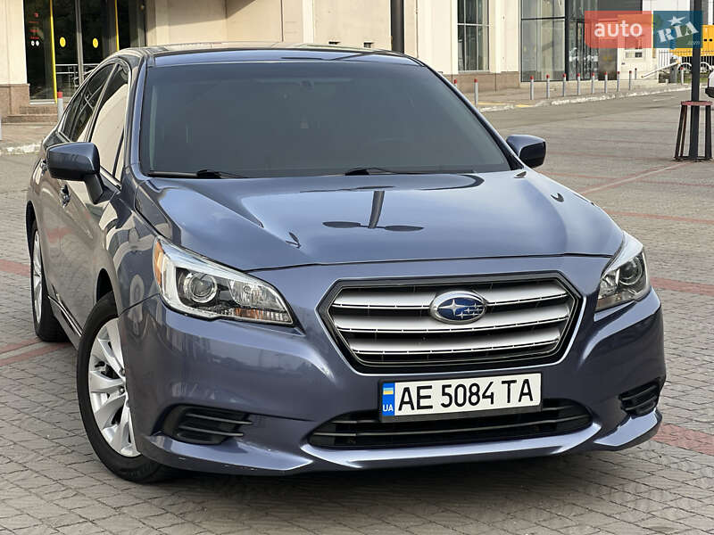 Седан Subaru Legacy 2016 в 