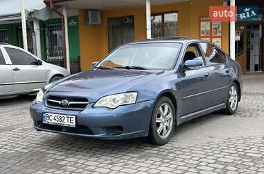 Седан Subaru Legacy 2004 в Києві