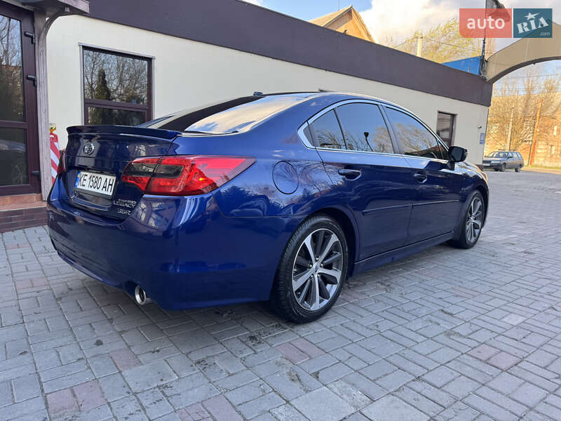 Седан Subaru Legacy 2015 в Дніпрі