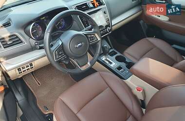 Седан Subaru Legacy 2018 в 