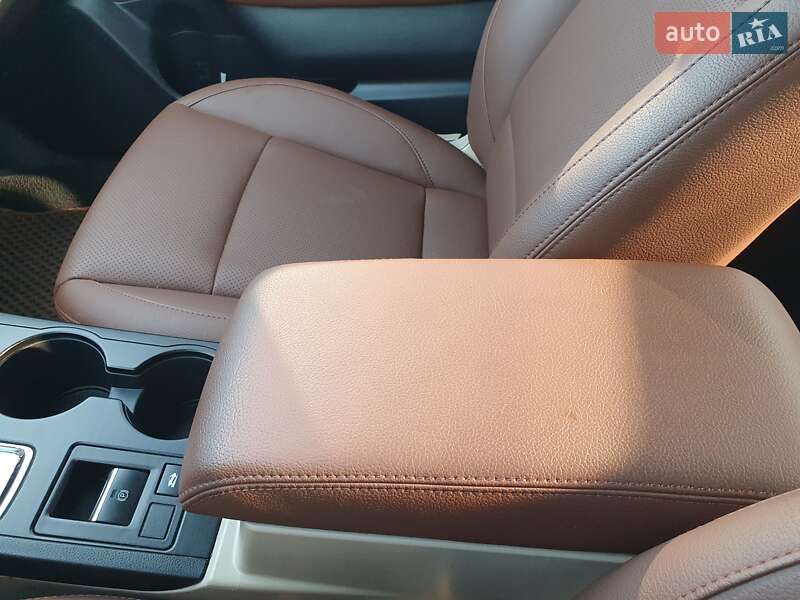 Седан Subaru Legacy 2018 в Києві