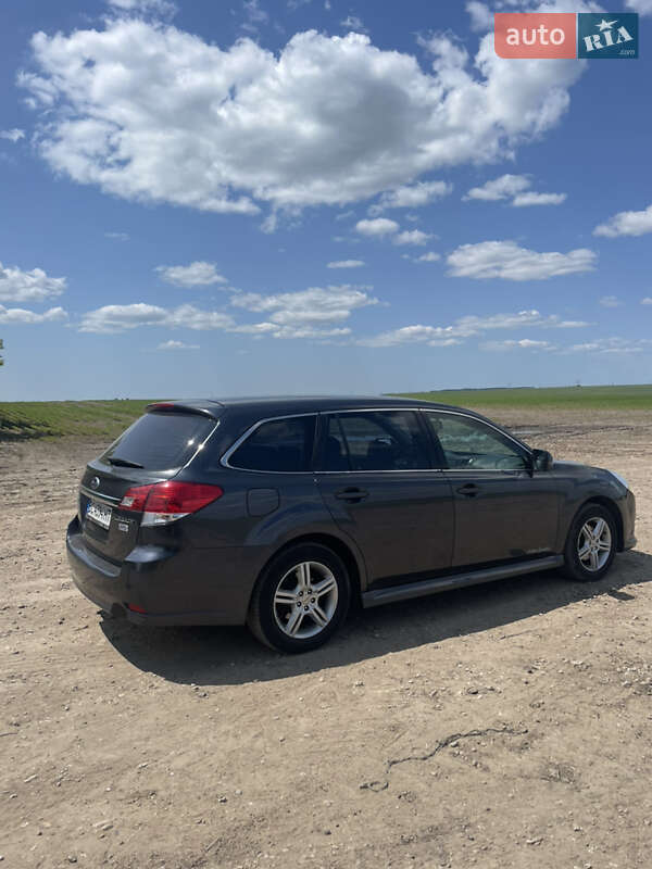 Универсал Subaru Legacy 2011 в Ровно
