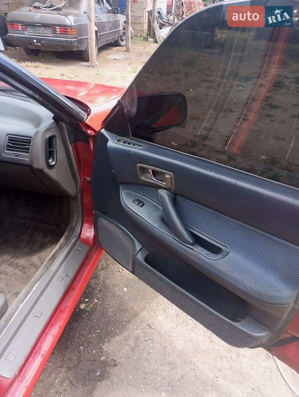 Універсал Subaru Legacy 1990 в Одесі