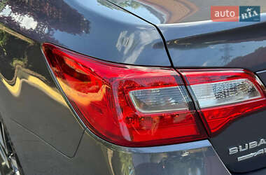 Седан Subaru Legacy 2016 в 