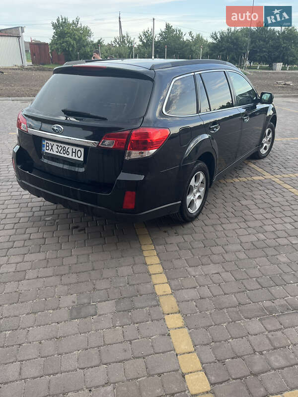Универсал Subaru Legacy 2010 в Теофиполе